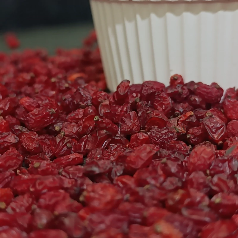 زرشک پفکی درجه یک 200 گرمی ترنج