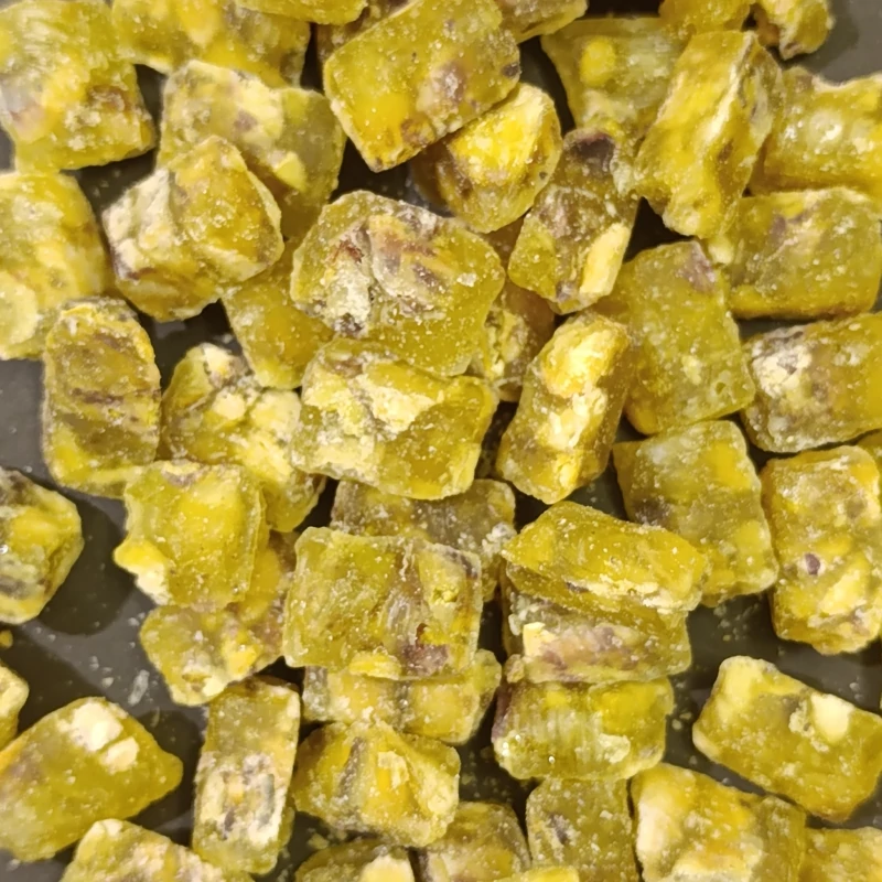آبنبات پسته ای درجه یک 100 گرمی ترنج