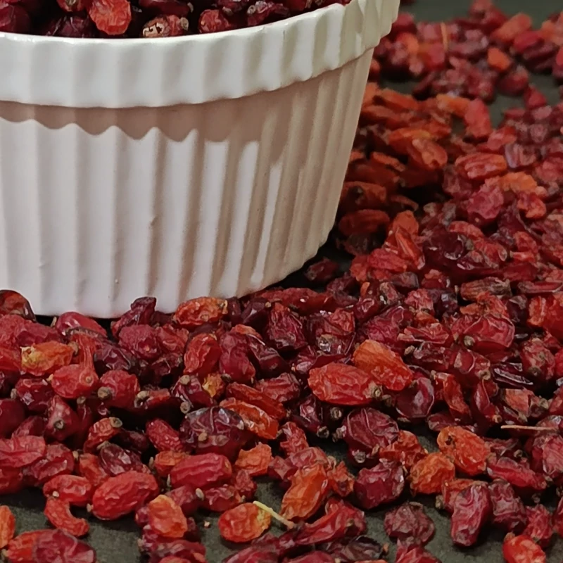 زرشک دانه اناری تازه و اعلا 100 گرمی ترنج